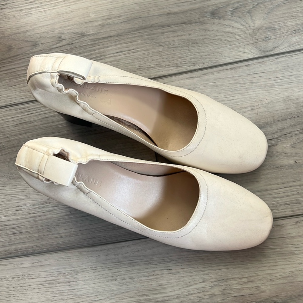 Everlane Day Higher Heel White
Size: 8